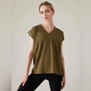 ATHLETA Women's Outbound Twist Tee Green Size: 2X